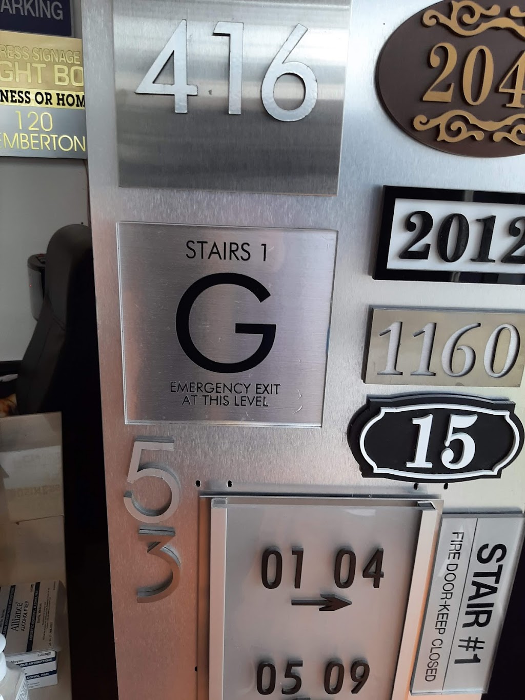 Address Signage Company | 120 Pemberton Ave, North Vancouver, BC V7P 2R5, Canada | Phone: (888) 798-7446