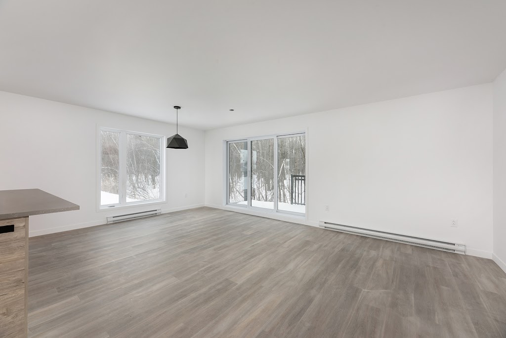 Quai 96 Les Coteaux Condos locatifs 330 Mnt du Comté, Les Coteaux