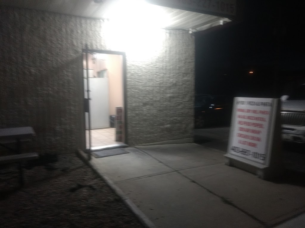 Innisfail Pizza & Pasta | 5104 48 St, Innisfail, AB T4G 1M2, Canada | Phone: (403) 227-1015
