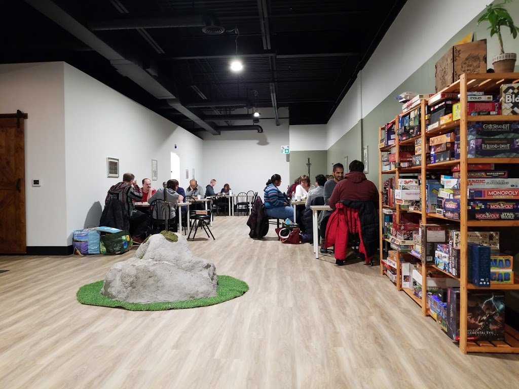 Drinks & Dragons | 1121 Dundas St E, Whitby, ON L1N 2K5, Canada | Phone: (289) 222-9799