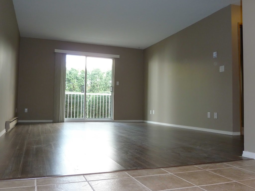 Mount View Terrace Apartments | 33136 George Ferguson Way, Abbotsford, BC V2S 6Y1, Canada | Phone: (604) 557-3708