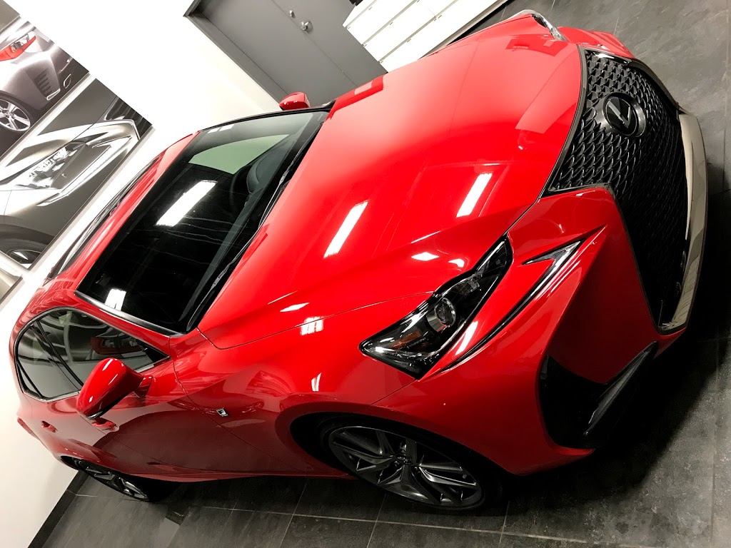 Lexus Gabriel Brossard | 5770 Boulevard Taschereau, Brossard, QC J4W 1M6, Canada | Phone: (450) 923-7777