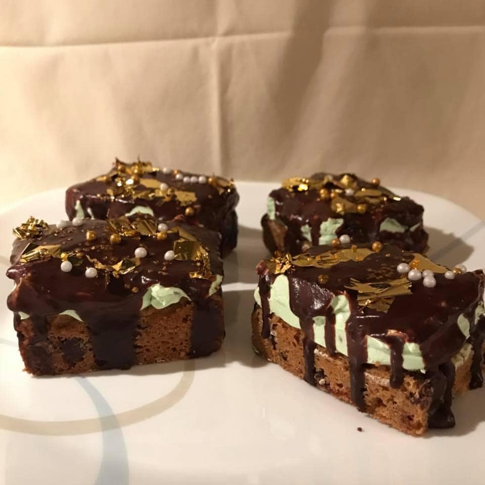 Sweet Averleana | 49 Rita Ave, Hamilton, ON L8W 1M4, Canada | Phone: (289) 237-6042