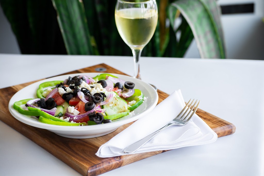 G&L European Cuisine | 134 Speers Rd, Oakville, ON L6K 2E7, Canada | Phone: (905) 844-4711