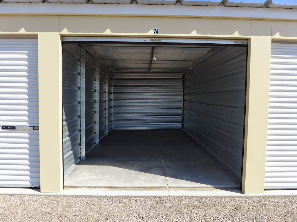 Xpress Self- Storage | 154 Holmes Rd, Mitchell, ON N0K 1N0, Canada | Phone: (519) 872-8137