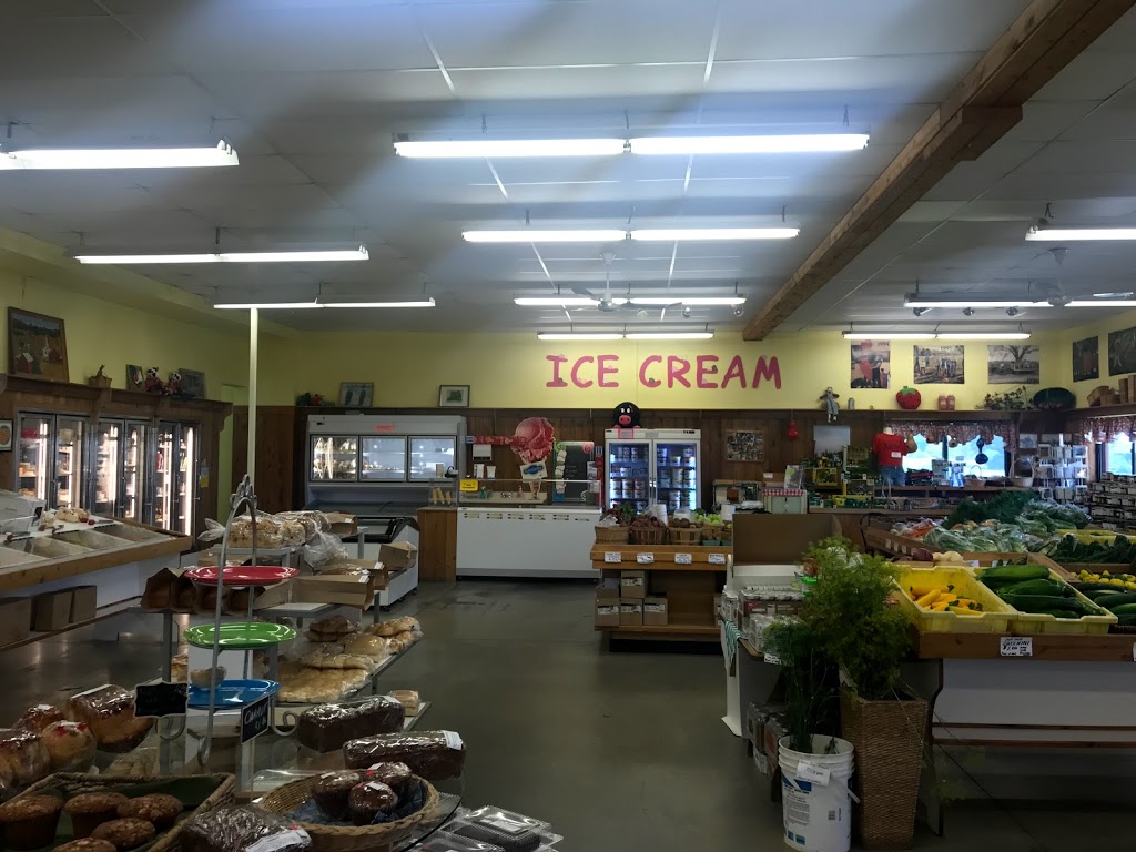 Burnham Family Farm Market | 7760 County 2 Rd, Cobourg, ON K9A 0X4, Canada | Phone: (905) 373-4578