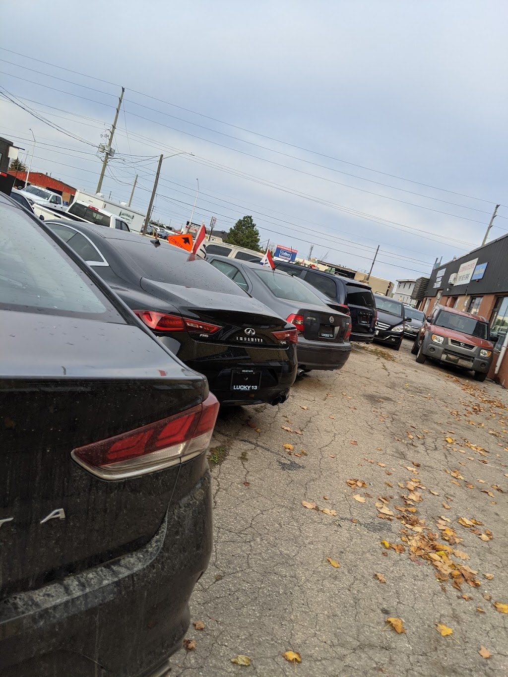 Lucky 13 | Wallace Rd, Oakville, ON L6L 2X6, Canada | Phone: (905) 827-2886