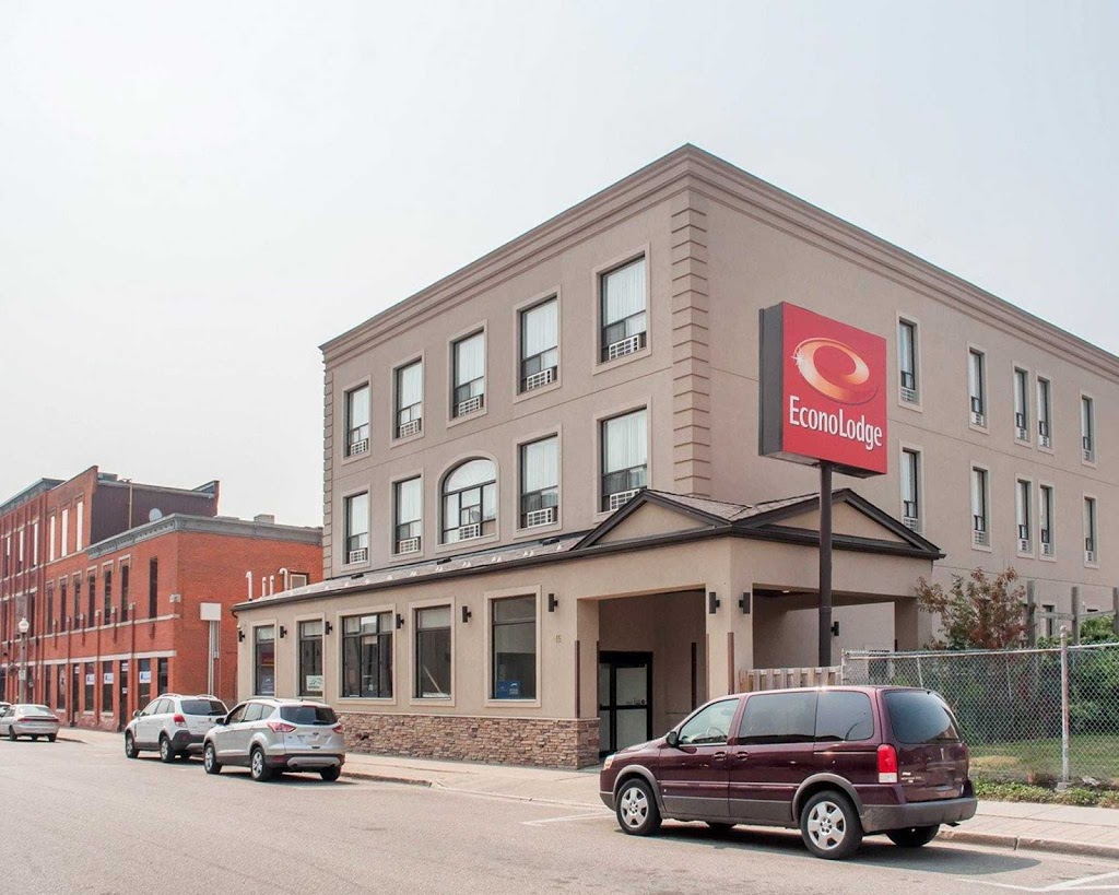 Econo Lodge | 15 Graham St, Woodstock, ON N4S 6J5, Canada | Phone: (519) 533-6066
