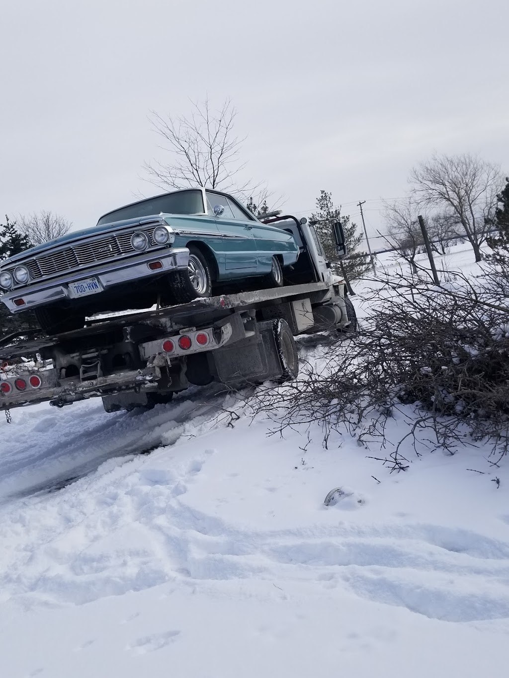 Academy Towing | 367 Station St, Belleville, ON K8N 4Z6, Canada | Phone: (613) 969-0003