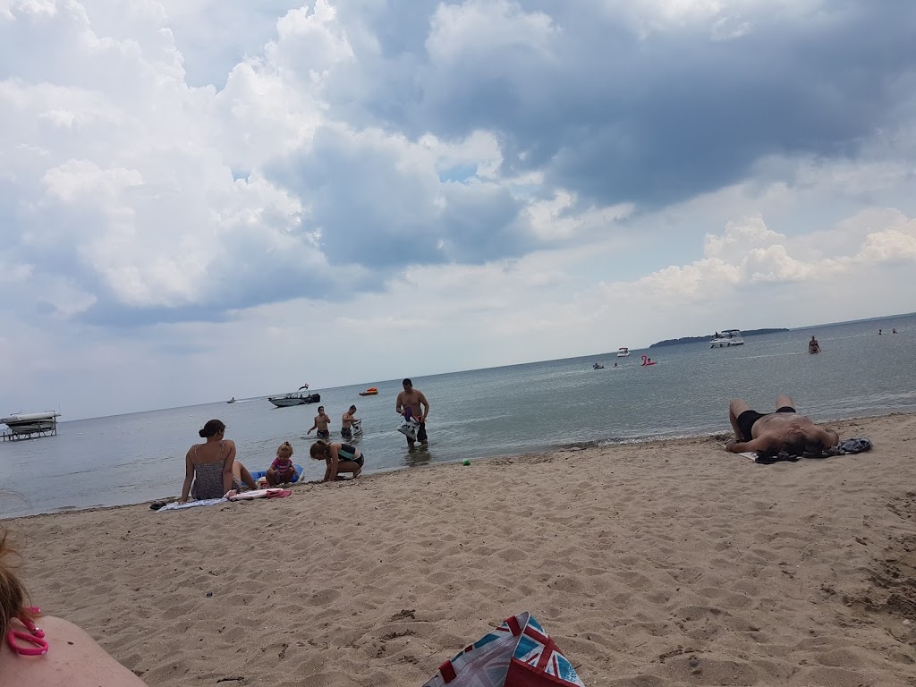 Innisfil Beach | 2715 Purvis St, Innisfil, ON L9S 3K6, Canada