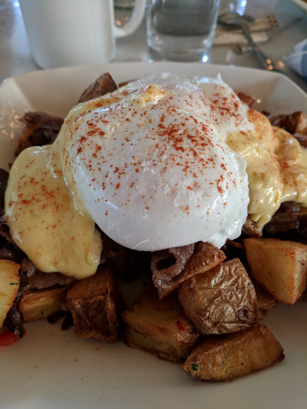 Starbelly Open Kitchen & Lounge | 19489 Seton Crescent SE #220, Calgary, AB T3M 1T4, Canada | Phone: (403) 570-0133