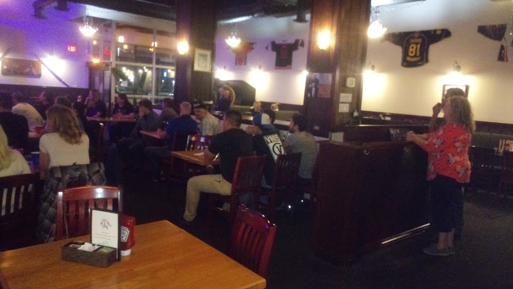 Sammys Grill | 15 Allan Dr Unit 16, Bolton, ON L7E 2B5, Canada | Phone: (905) 857-3700