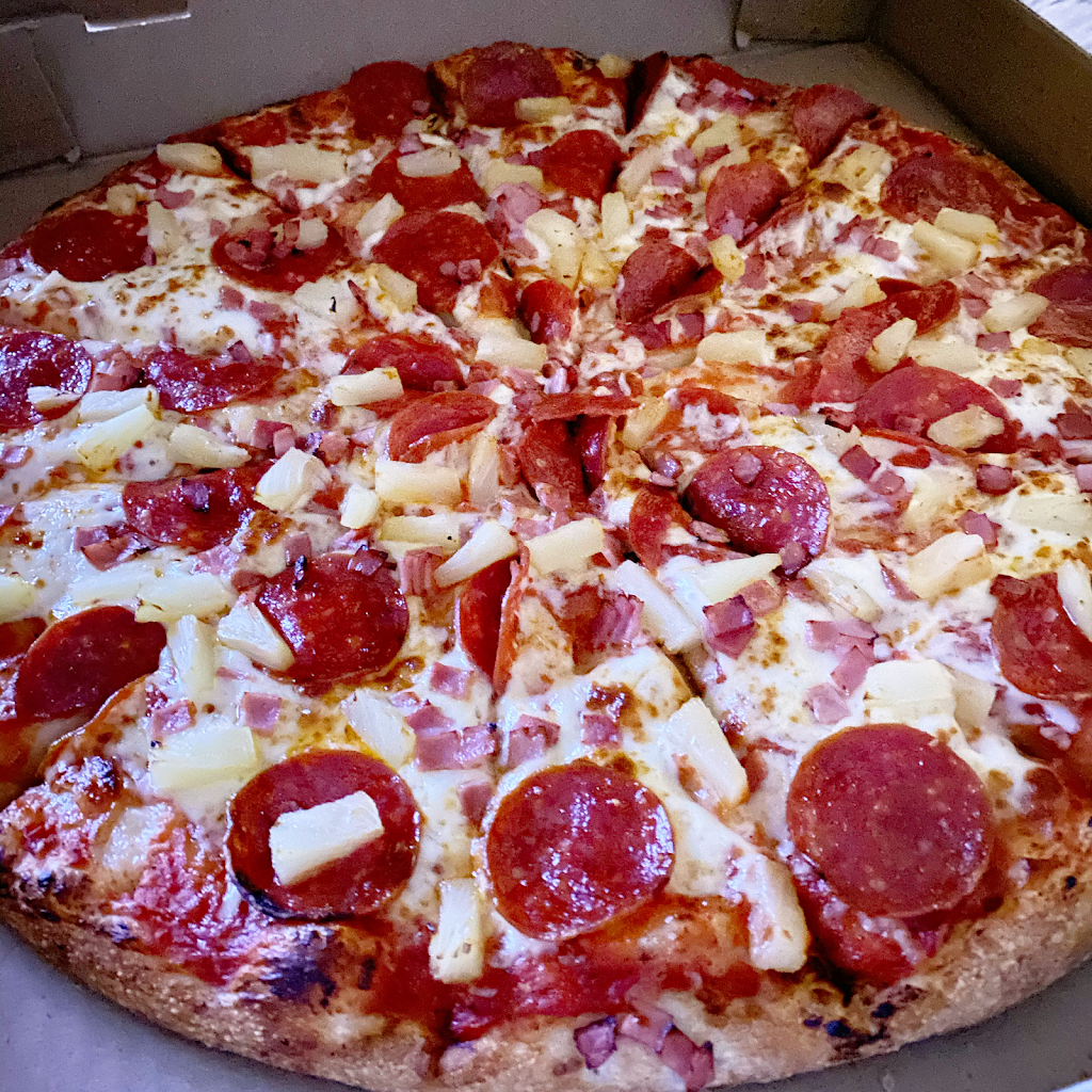 Papa Vince Pizza | 2 Sullivan Ave, Thorold, ON L2V 2X9, Canada | Phone: (905) 227-9394