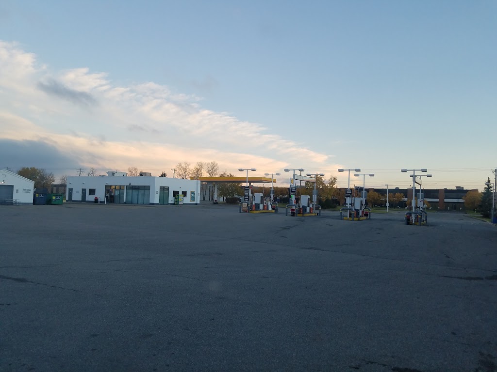 Flying J Travel Center | 4216 72 Ave SE, Calgary, AB T2C 2C1, Canada | Phone: (403) 236-2404