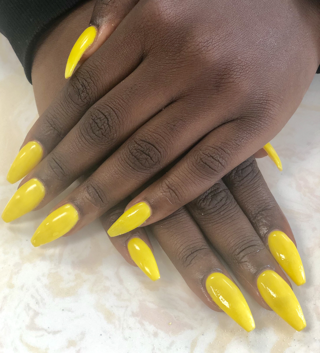 Ongle Gold Nails | 3820 Boul Henri-Bourassa E, Montréal, QC H1H 1K4, Canada | Phone: (514) 329-3666