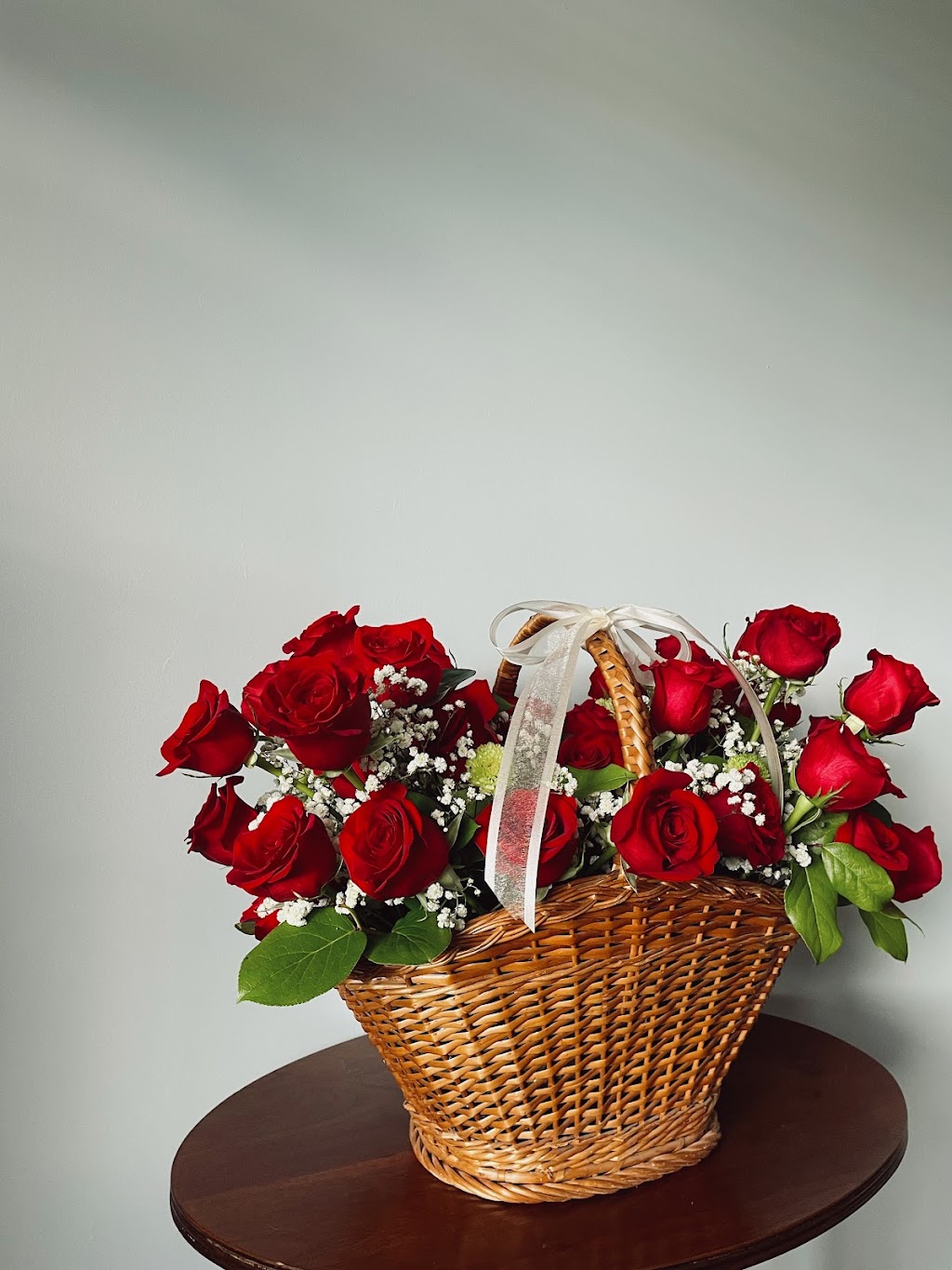 Atelier Bloom | 826 Munich Cir, Waterloo, ON N2V 2N5, Canada | Phone: (226) 868-6705