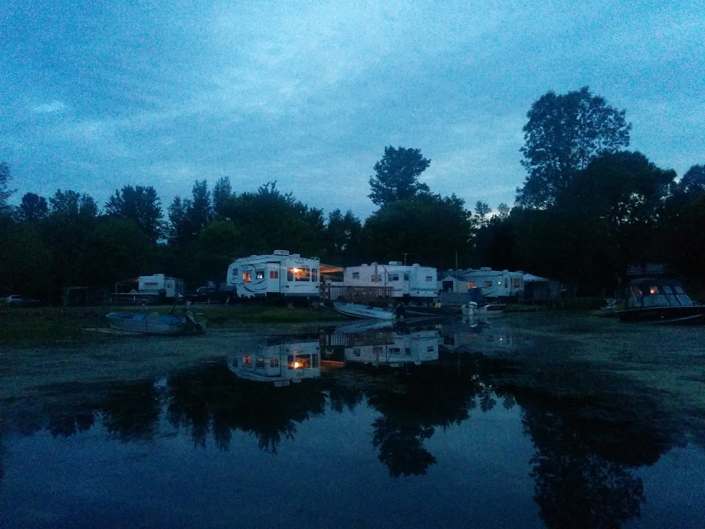 Maple Leaf RV Campground | 281 County Rd 5, Mallorytown, ON K0E 1R0, Canada | Phone: (613) 923-1328