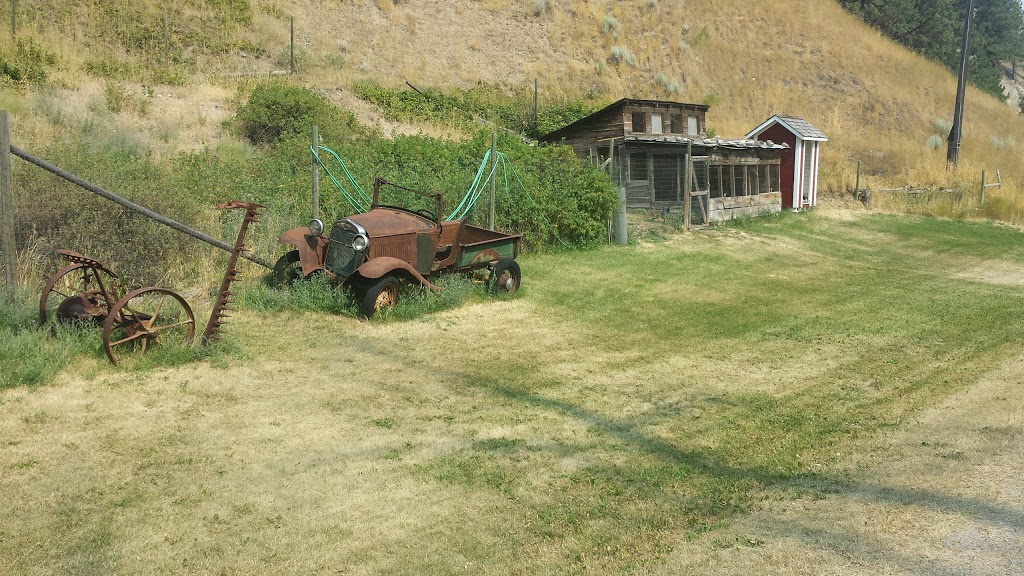 A Apples ~N~ Wine Bed & Breakfast | 5680 Hespeler Rd, Summerland, BC V0H 1Z4, Canada | Phone: (250) 404-0503