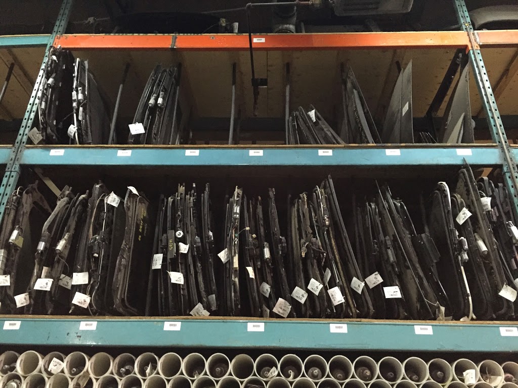 Pieces Auto Montreal Chambly | 2352 Boulevard Industriel, Chambly, QC J3L 4V2, Canada | Phone: (450) 447-1718