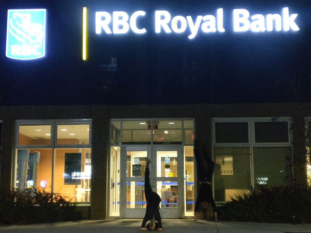 RBC Royal Bank | 1221 Canyon Meadows Drive Southeast Deer Valley Market Place, Calgary, AB T2J 6G2, Canada | Phone: (403) 292-8336