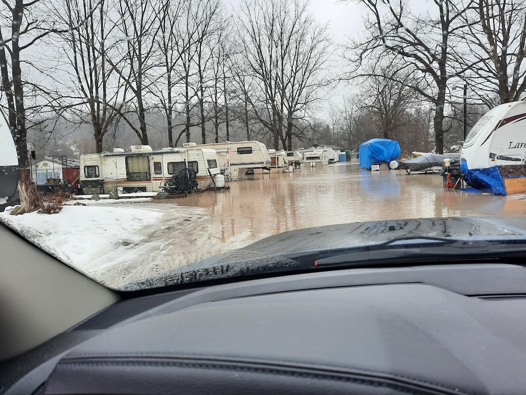 Kettle Creek Trailer Park & Marina Inc | 3950 Union Rd, Port Stanley, ON N5L 1J2, Canada | Phone: (519) 859-2454