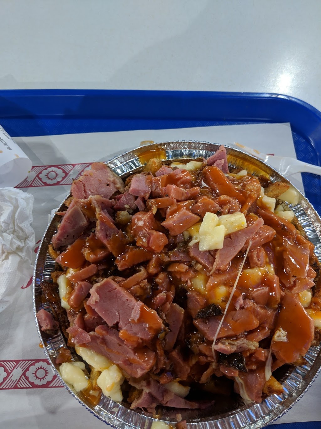 Restaurant La Belle Province | 41 Boulevard Arthur-Sauvé, Saint-Eustache, QC J7P 1Z9, Canada | Phone: (450) 473-1252