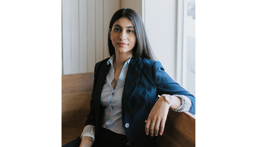 Ravneet Sandhu Real Estate | 3033 Immel St #360, Abbotsford, BC V2S 6S2, Canada | Phone: (604) 615-7146