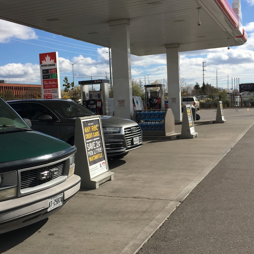 Petro-Canada | 6995 Dixie Rd, Mississauga, ON L5T 1A8, Canada | Phone: (905) 670-8118