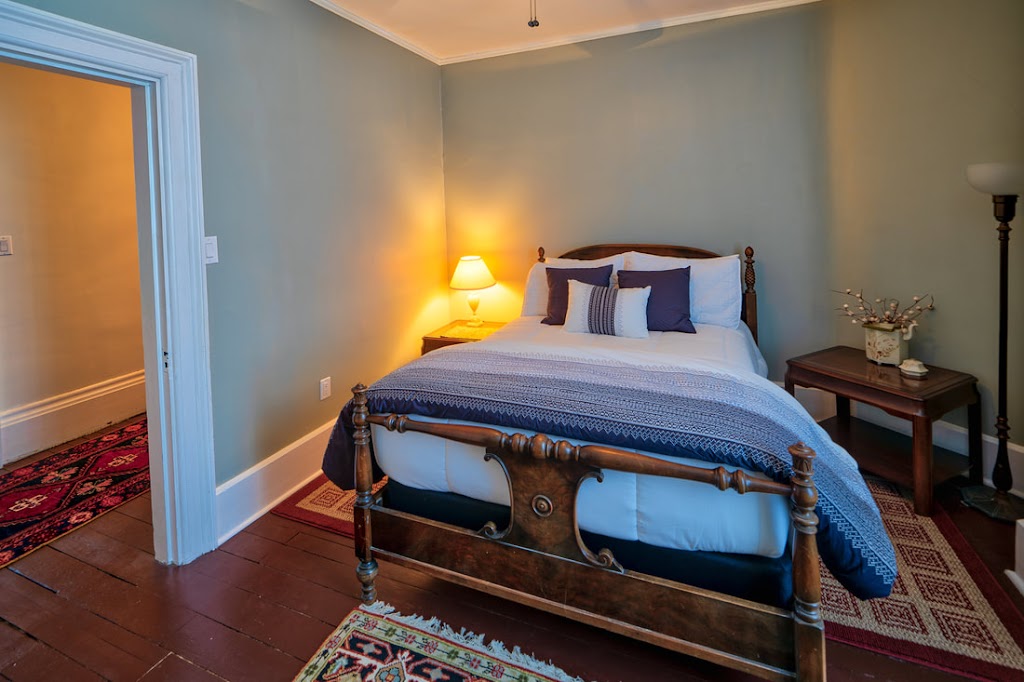 MacNamara House B&B | 153 Daniel St N, Arnprior, ON K7S 2L2, Canada | Phone: (613) 800-5068
