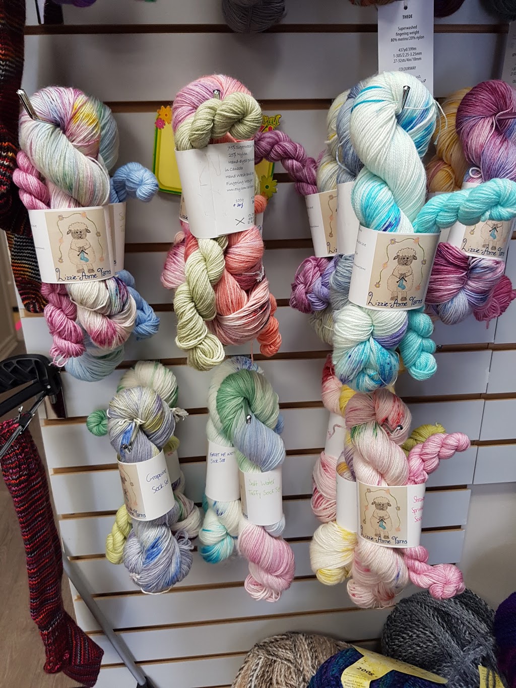 Creative Yarns | 1213 Ellesmere Rd, Scarborough, ON M1P 2X8, Canada | Phone: (416) 331-8085