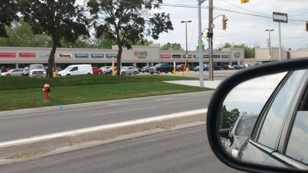 tripcentral.ca Burlington: Fairview | 3455 Fairview St, Burlington, ON L7N 2R4, Canada | Phone: (905) 639-8747