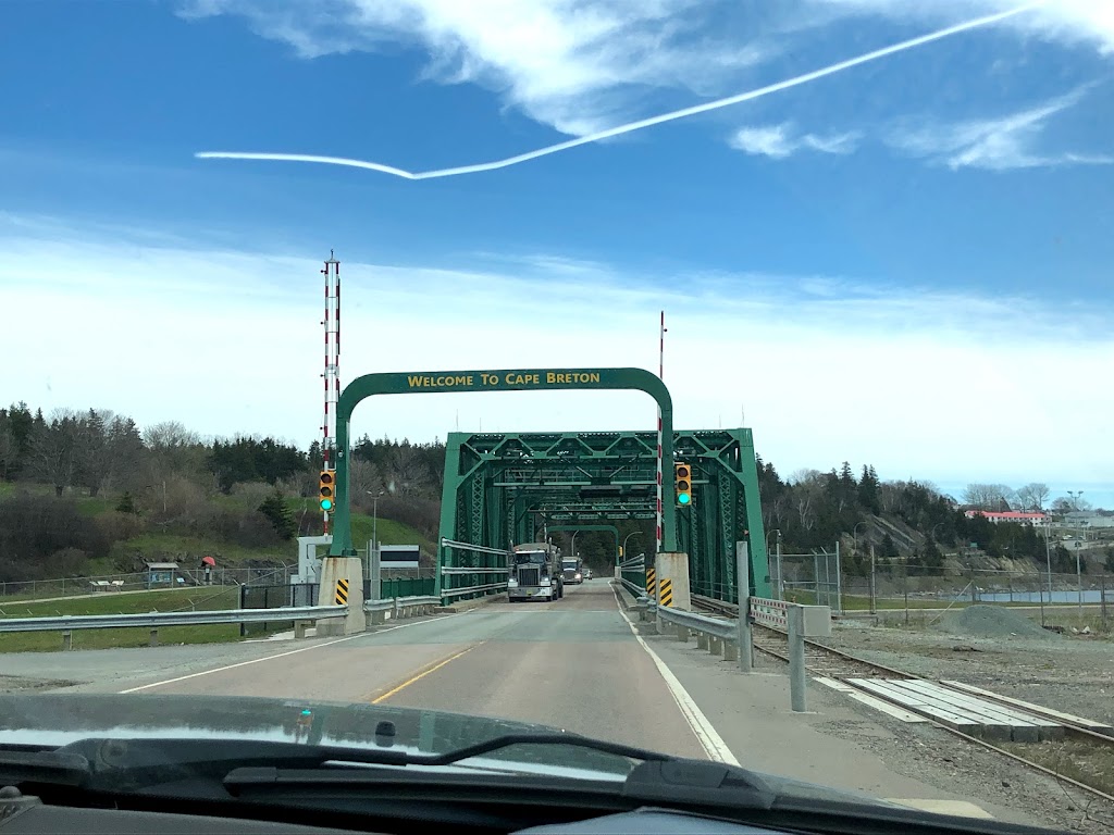 Matthew Nickerson Hauling | 142 Fenton Rd, Upper Rawdon, NS B0N 2N0, Canada | Phone: (902) 223-6203