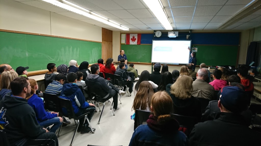 Vincent Massey Secondary School | 1800 Liberty St, Windsor, ON N9E 1J2, Canada | Phone: (519) 969-2530