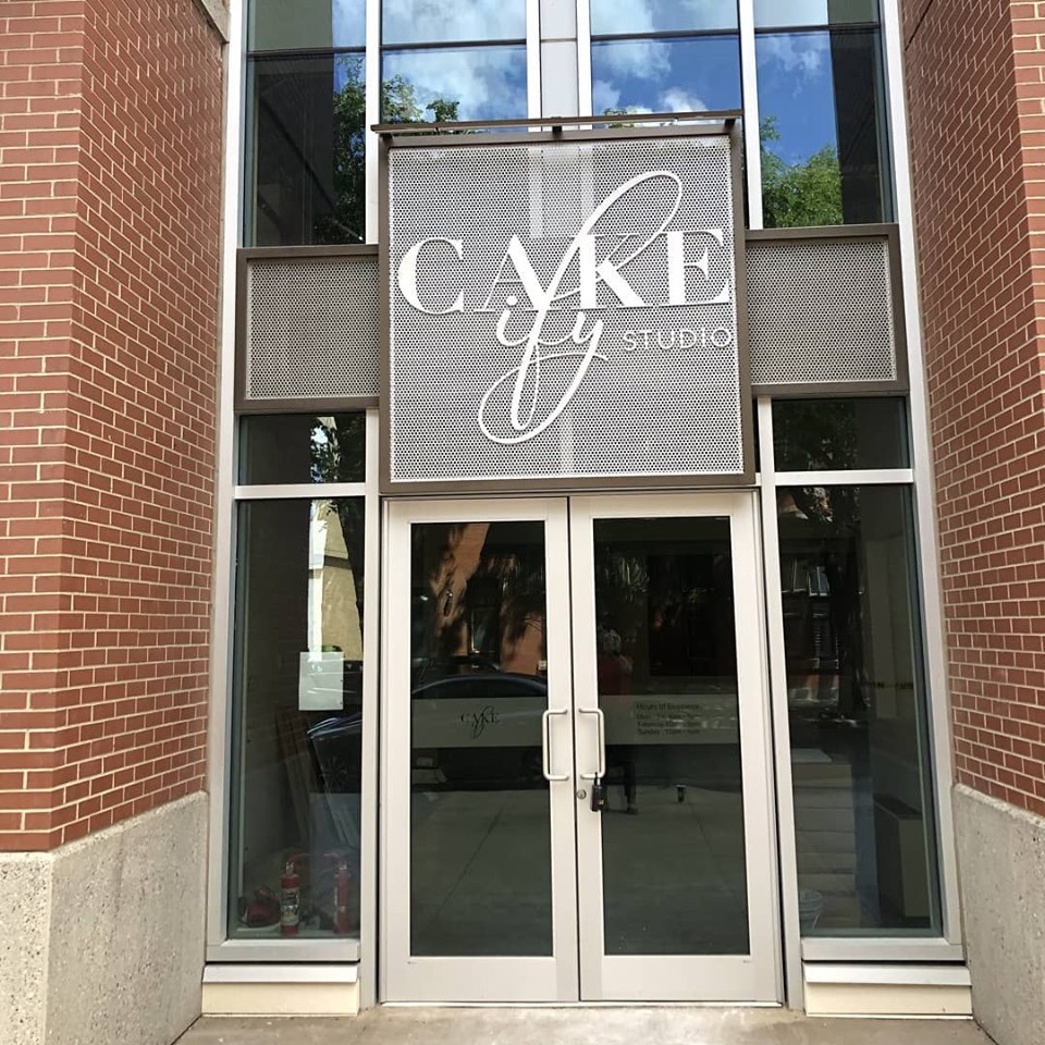 Cakeify Studio | 607 Meredith Rd NE, Calgary, AB T2E 2W5, Canada | Phone: (403) 454-7885