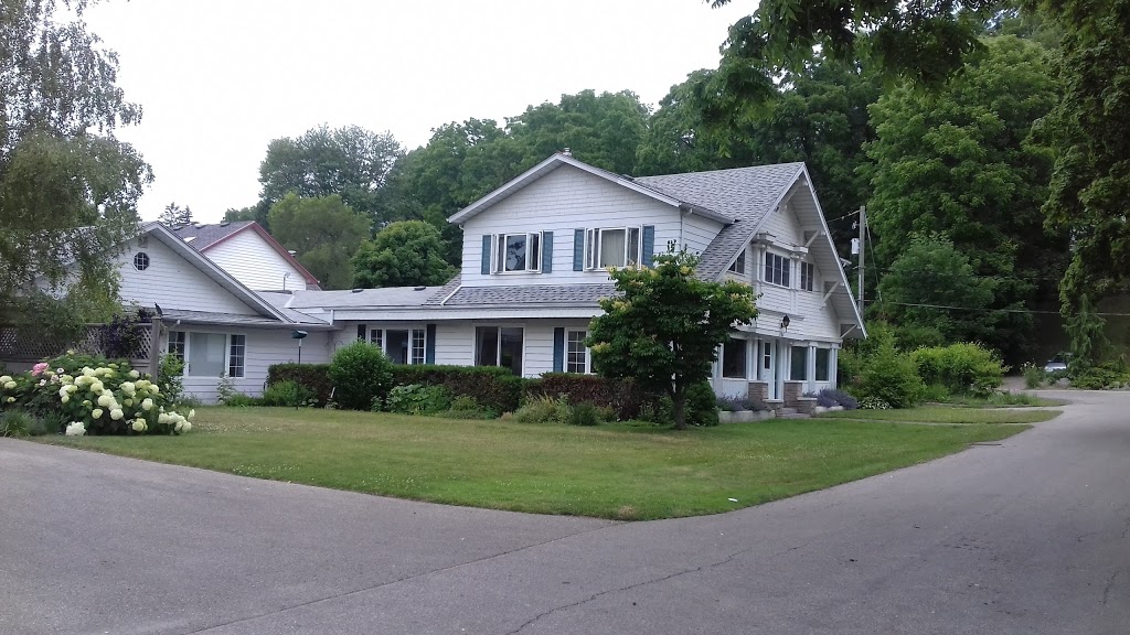 Eagles Rest Bed & Breakfast | 140 Brayside St, Port Stanley, ON N5L 1A2, Canada | Phone: (519) 670-2894
