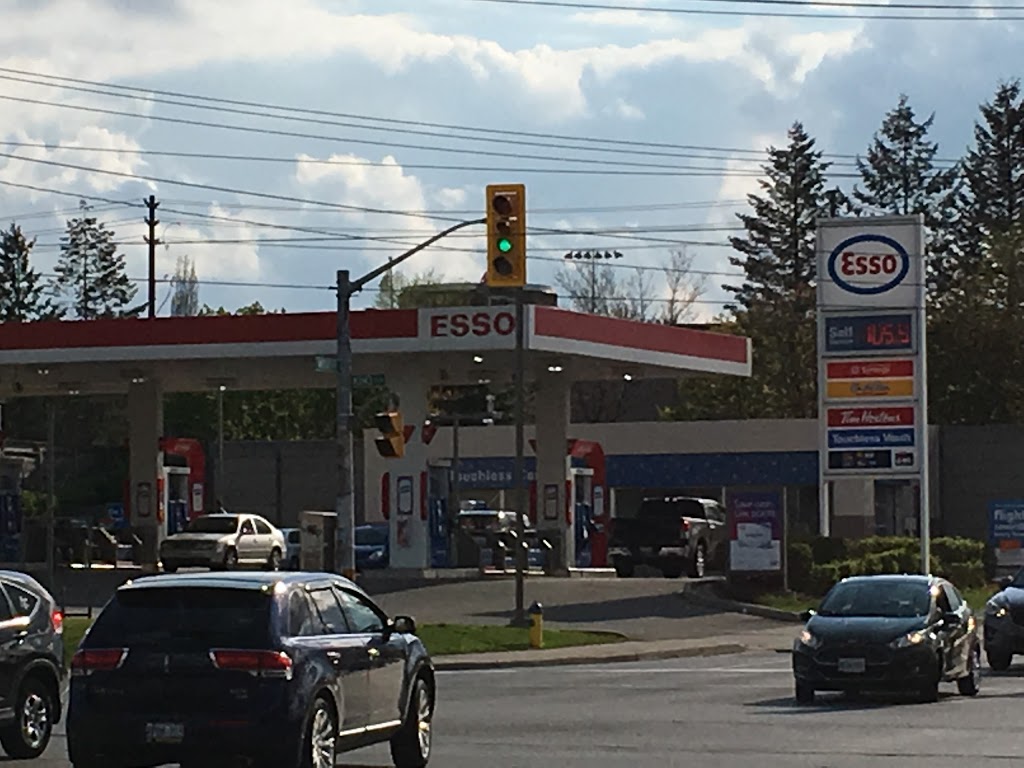 Esso | 415 King St N, Waterloo, ON N2J 2Z4, Canada | Phone: (519) 279-0380