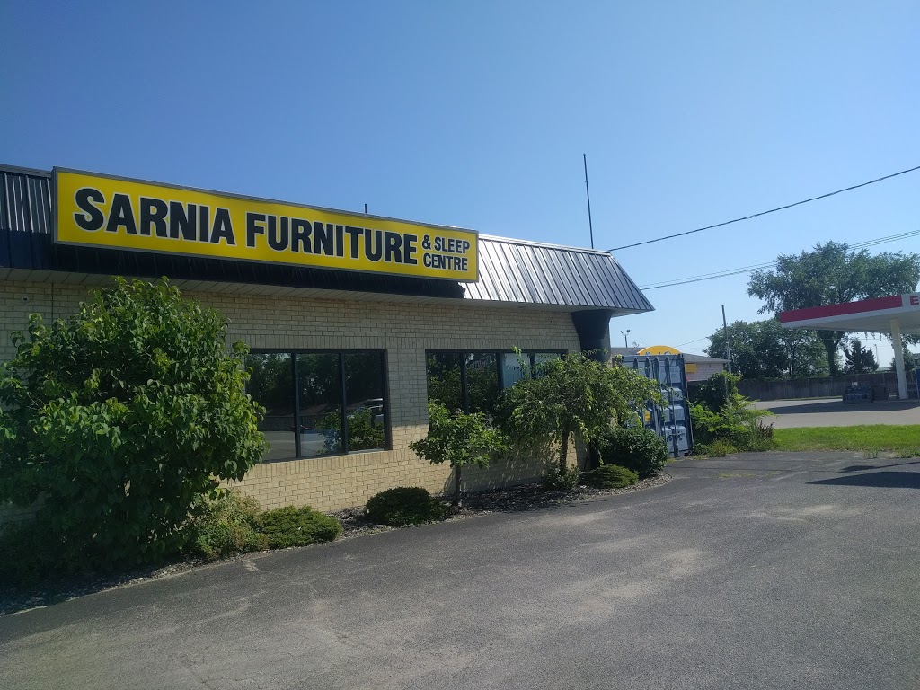 Sarnia Furniture & Sleep Centre | 1660 London Line, Sarnia, ON N7T 7H2, Canada | Phone: (519) 542-1215