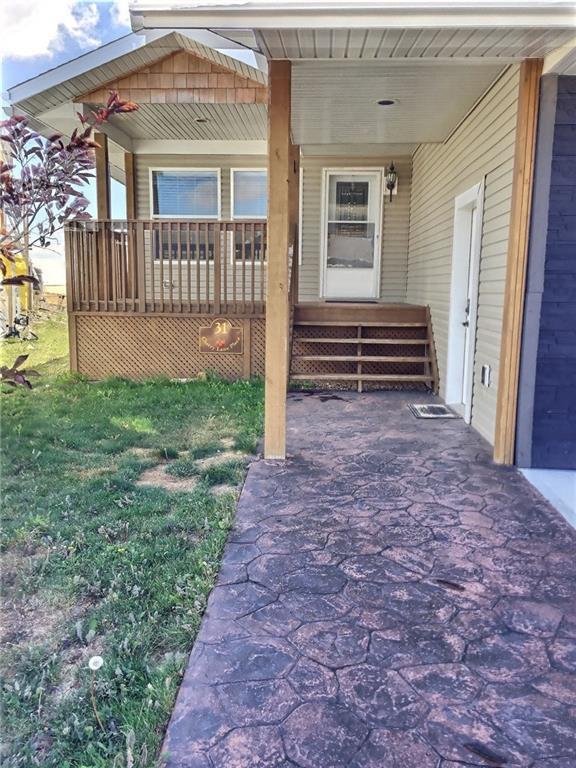 Eagles Nest Central | 31 Cherry Ln SE, Three Hills, AB T0M 2A0, Canada | Phone: (780) 910-3172