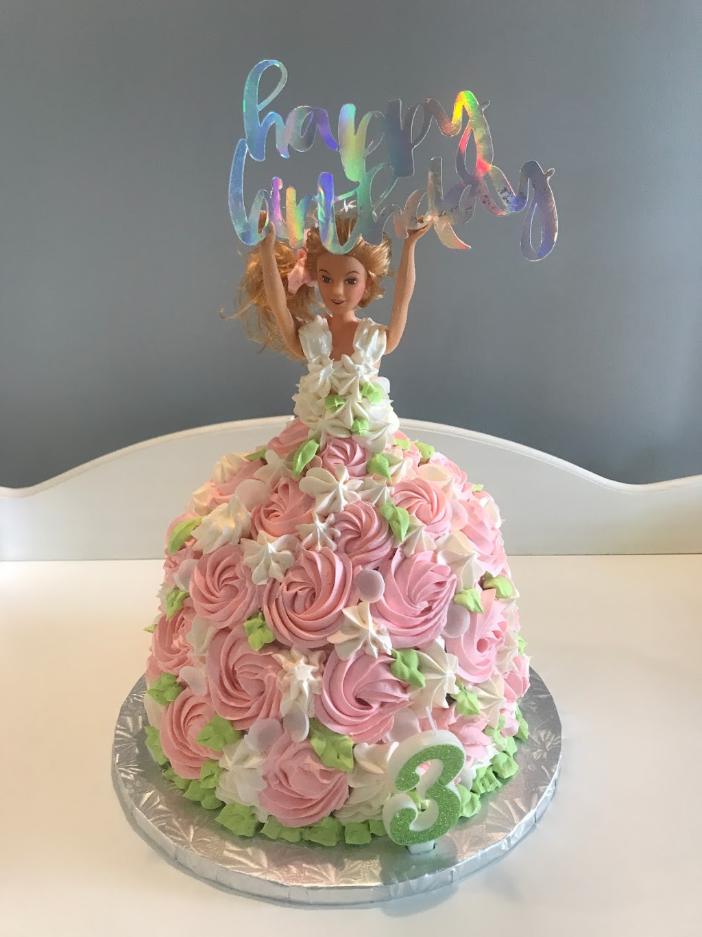 GOLD CHERRY BAKERY | 233 Lakeshore Rd E, Mississauga, ON L5G 1G8, Canada | Phone: (905) 274-2253