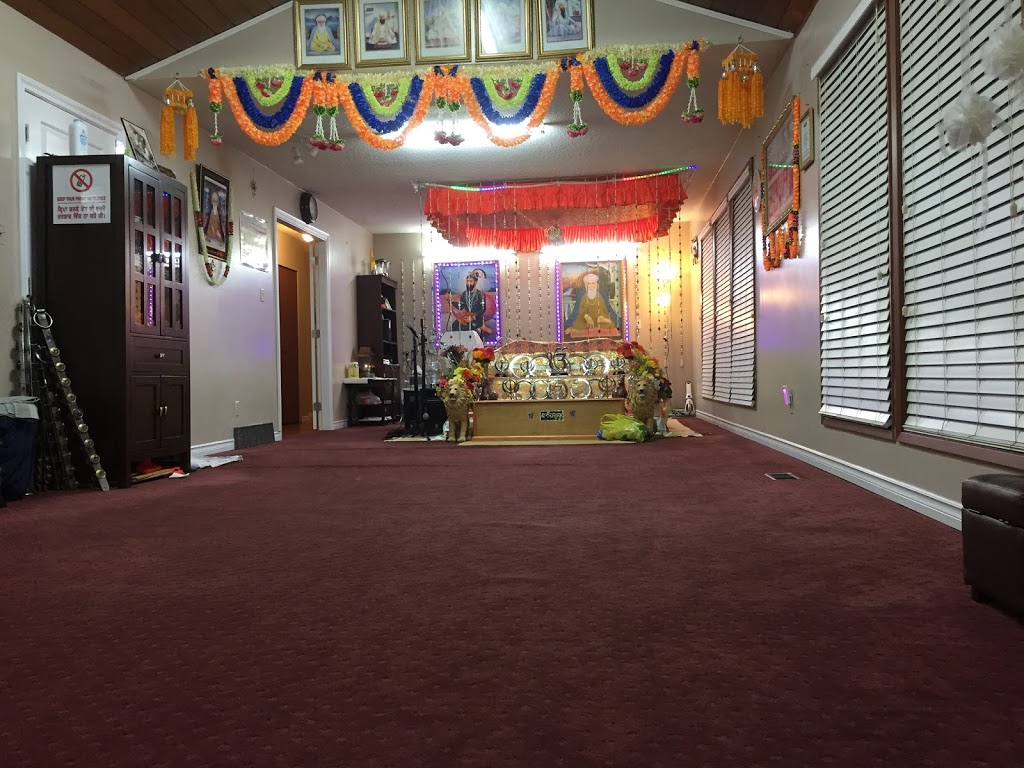 Gurdwara Sachkhand Isher Darbar | 32839 Downes Rd, Abbotsford, BC V2S 7V6, Canada | Phone: (718) 259-5783