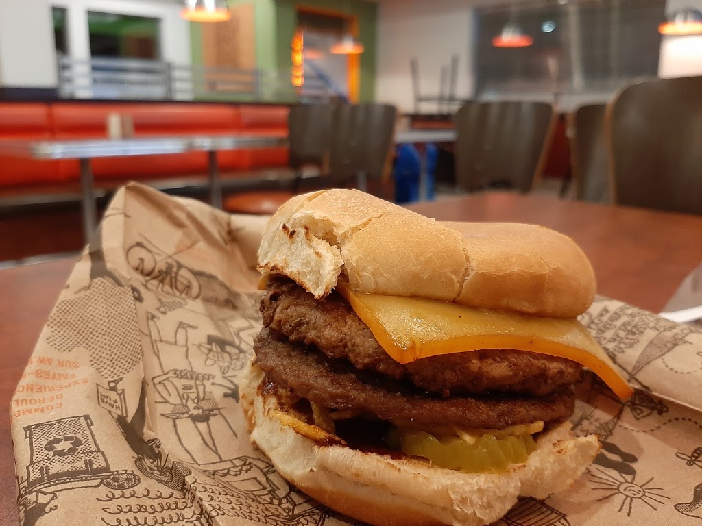 A&W Canada | 540 East Island Hwy E, Parksville, BC V9P 2H6, Canada | Phone: (250) 248-2040