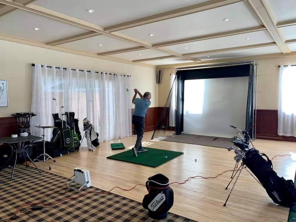Academy De Golf Fred Colgan | 1500 Rue de la Rive-Boisée S, Québec, QC G2C 2B3, Canada | Phone: (581) 996-0516