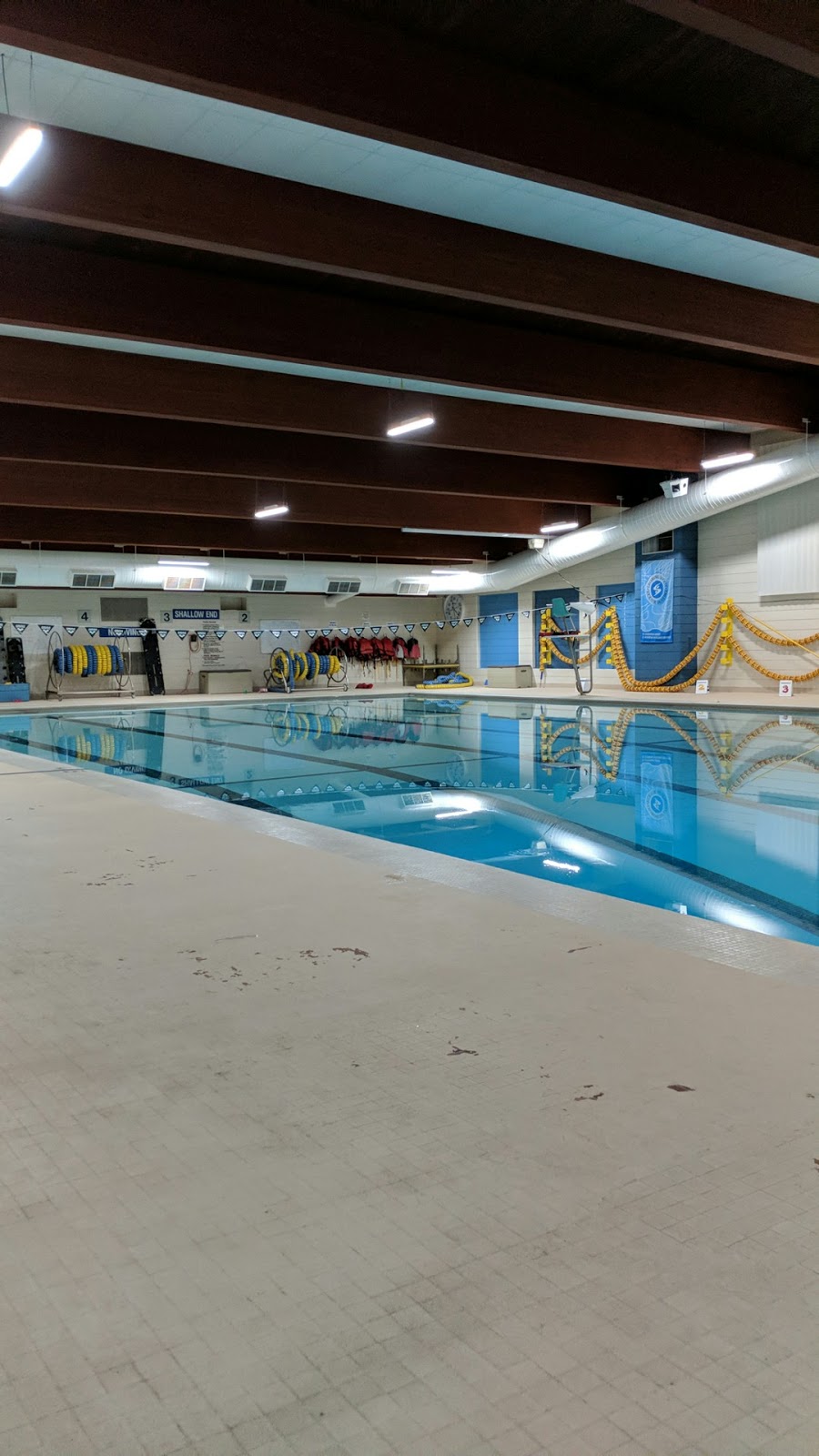 Tillsonburg Community Centre | 45 Hardy Ave, Tillsonburg, ON N4G 3W9, Canada | Phone: (519) 688-9011