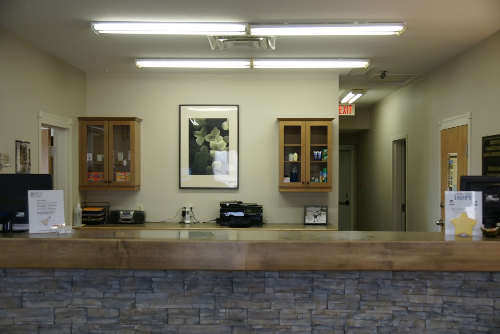 R & R Inn & Suites | 6508 48 Ave, Camrose, AB T4V 3A3, Canada | Phone: (780) 672-2292