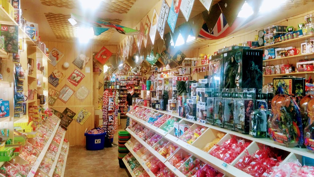 The Candy Shoppe | 8903 11 Hwy North,, Orillia, ON L3V 6H3, Canada | Phone: (705) 327-8337
