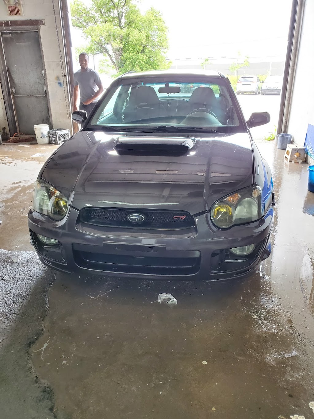 Carrosserie Sinauto | 8151 Bd Montréal-Toronto, Montréal-Ouest, QC H4X 1N1, Canada | Phone: (514) 502-2430