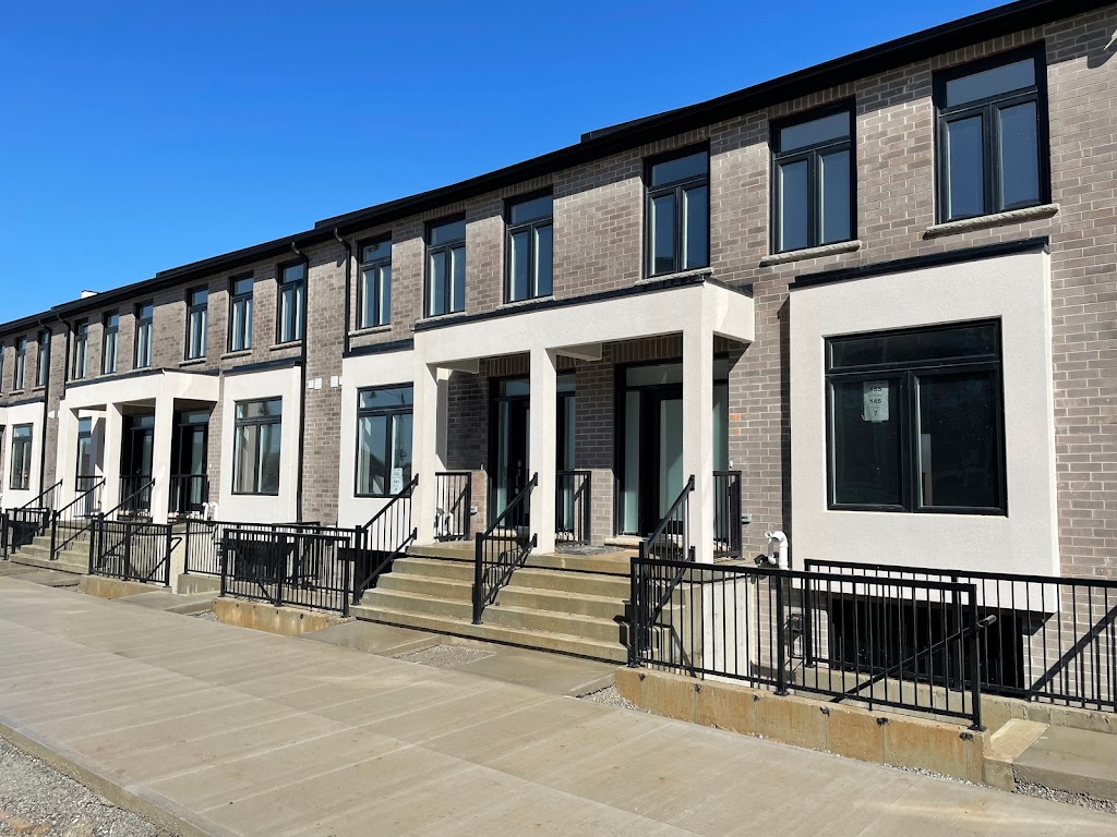 Elevate Living Niagara | 8003 Lundys Ln, Niagara Falls, ON L2H 1H3, Canada | Phone: (905) 246-8097