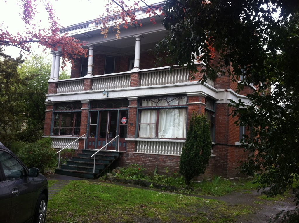 Laren Society | 138 Dallas Rd, Victoria, BC V8V 1A3, Canada | Phone: (250) 381-7949