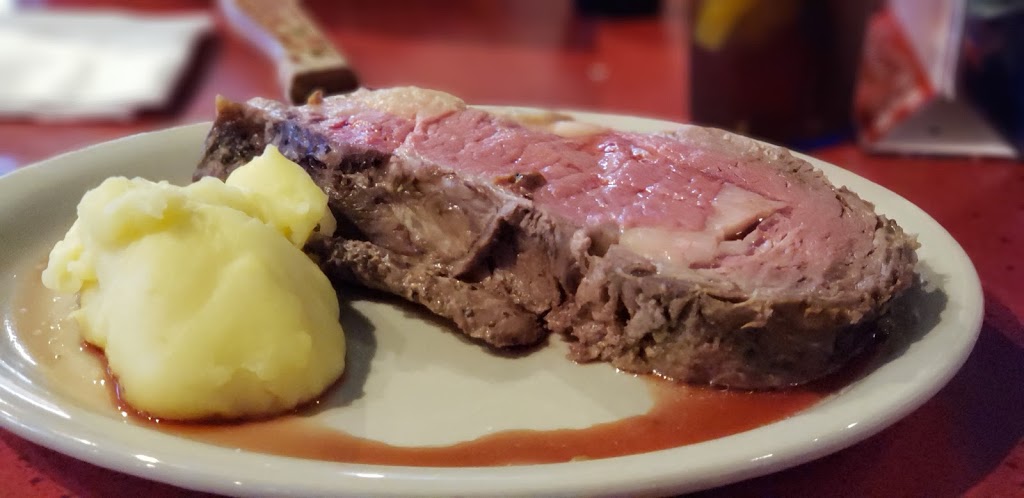 Road House Bar & Grille | 1st St, Deming, WA 98244, USA | Phone: (360) 366-8023