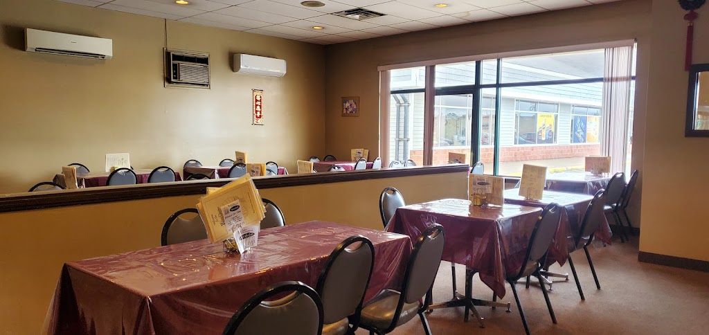Royal Garden | 25 Meadowbank Rd, Cornwall, PE C0A 1H0, Canada | Phone: (902) 566-3288